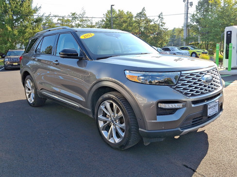 Used 2021 Ford Explorer Platinum w/ Equipment Group 601A image 3