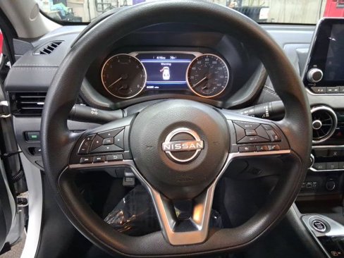 Used 2024 Nissan Sentra SV image 13