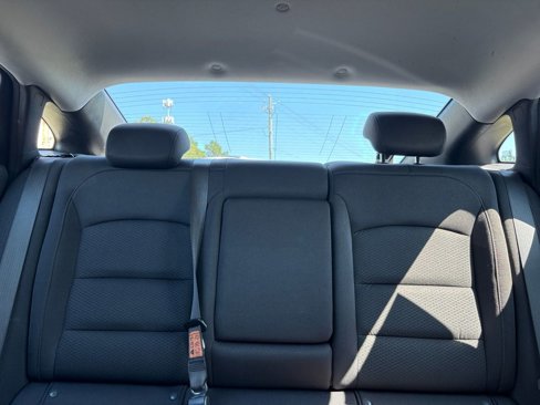 Used 2023 Chevrolet Malibu LT image 8