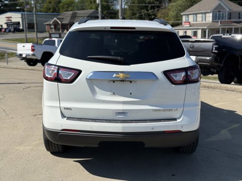 Used 2016 Chevrolet Traverse LT image 7