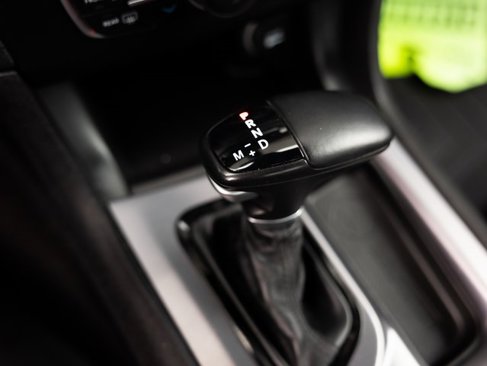 Used 2019 Dodge Charger SXT w/ Blacktop Package image 18