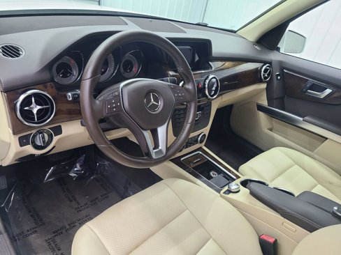 Used 2014 Mercedes-Benz GLK 350 2WD image 22
