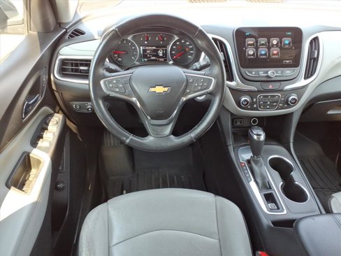 Used 2018 Chevrolet Equinox Premier image 15