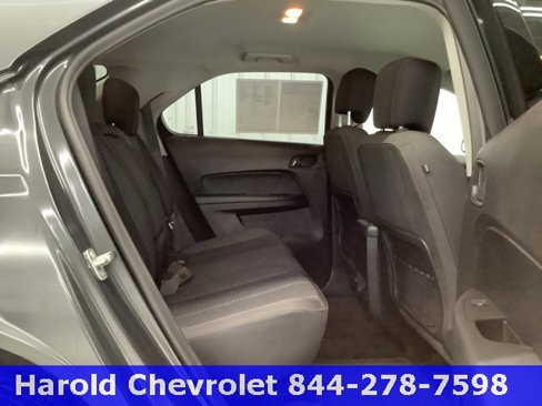 Used 2017 Chevrolet Equinox LT w/ Convenience Package image 9