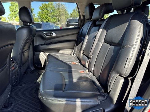 Used 2019 Nissan Pathfinder SL image 28