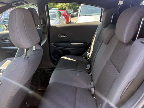 Certified 2021 Honda HR-V Sport image 9