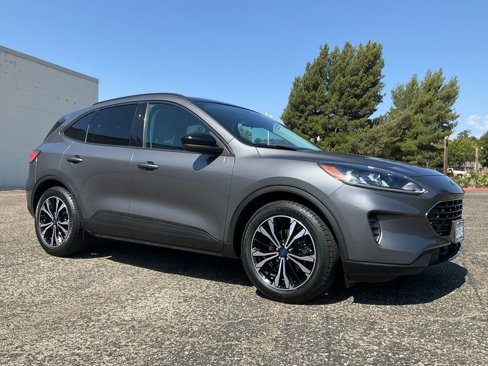 Certified 2022 Ford Escape SE w/ SE Sport Appearance Package image 68