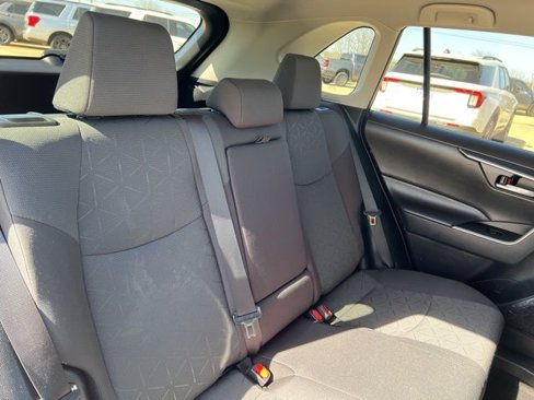Used 2024 Toyota RAV4 XLE image 19