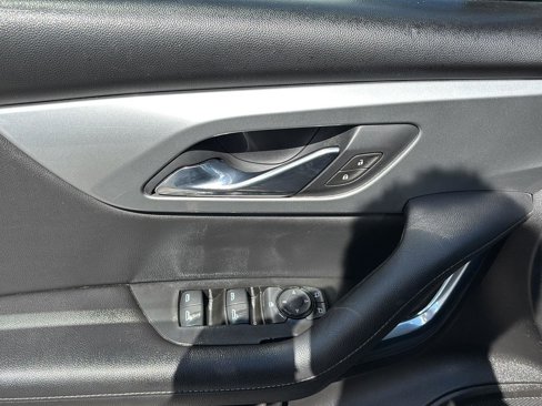 Used 2020 Chevrolet Blazer LT image 14