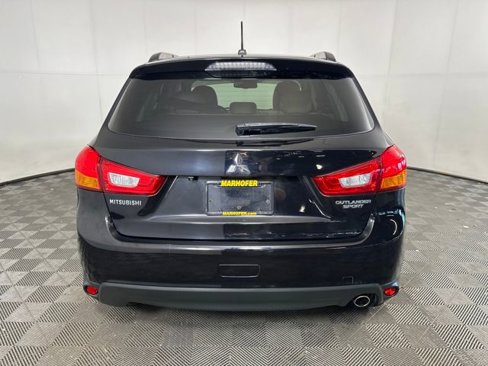 Used 2015 Mitsubishi Outlander Sport SE image 4