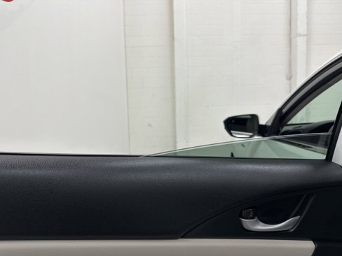 Used 2022 Honda Insight EX image 47