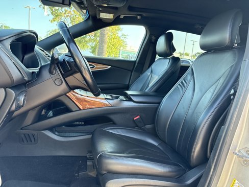 Used 2018 Lincoln MKX Reserve w/ Lincoln MKX Climate Package image 16