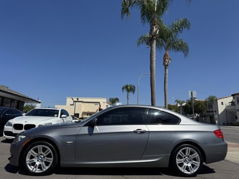 Used 2012 BMW 335i xDrive Coupe image 2
