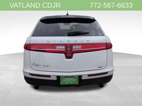 Used 2016 Lincoln MKT AWD w/ Equipment Group 201A image 7