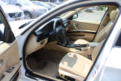 Used 2011 BMW 328i xDrive Sedan image 23