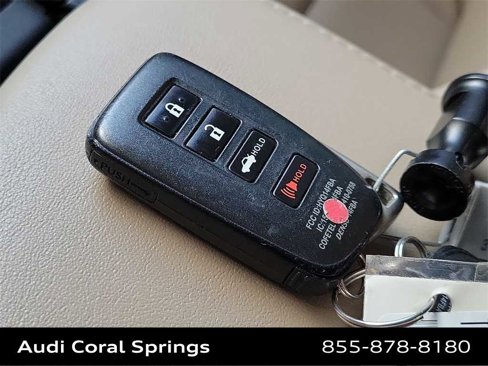 Used 2016 Lexus GS 200t image 28