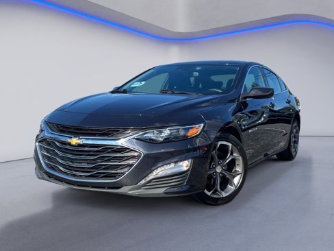 Used 2023 Chevrolet Malibu LT image 2
