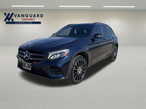Used 2018 Mercedes-Benz GLC 300 4MATIC w/ Multimedia Package image 2