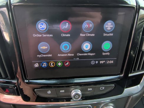 Used 2022 Chevrolet Traverse LT image 25