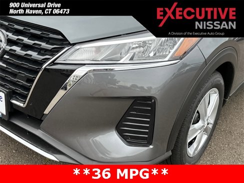 New 2025 Nissan Kicks Play S image 7