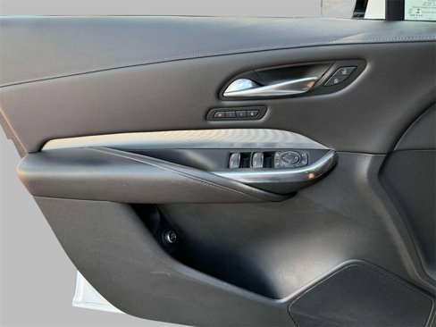 Certified 2021 Cadillac XT4 Premium Luxury w/ Technology Package image 20