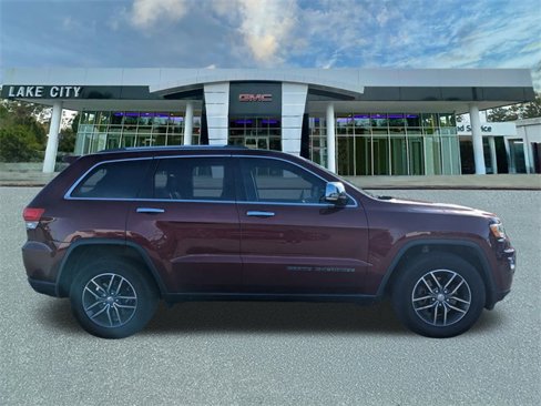 Used 2018 Jeep Grand Cherokee Limited image 2