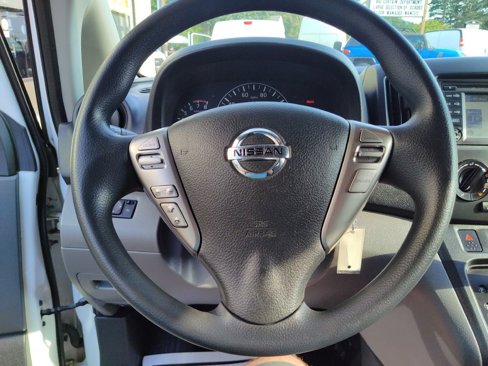 Used 2018 Nissan NV200 SV image 31