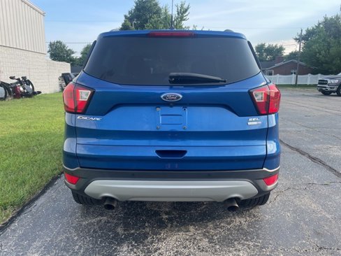Used 2019 Ford Escape SEL image 11