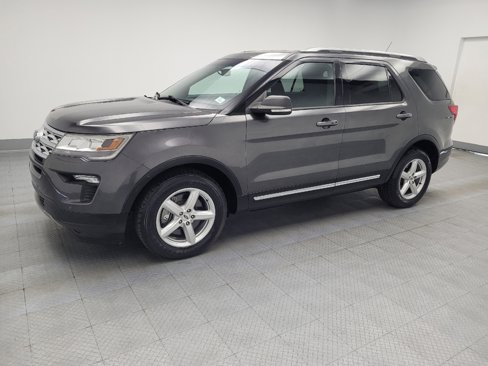 Used 2019 Ford Explorer XLT w/ Equipment Group 201A image 2