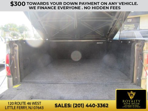 Used 2013 Ford F150 FX4 w/ FX Appearance Pkg image 9