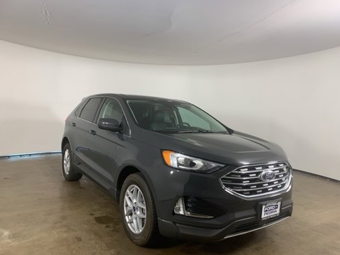 Used 2021 Ford Edge SEL w/ Convenience Package image 4
