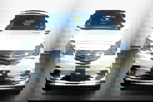 Used 2019 Buick Cascada Premium image 5