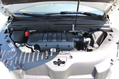 Used 2012 Buick Enclave Premium image 17