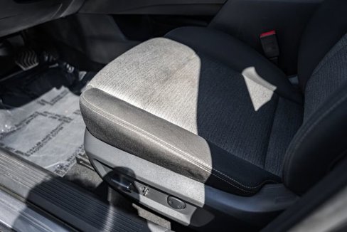 Used 2021 Nissan Rogue SV image 33