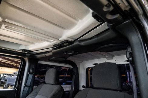 Used 2023 Jeep Wrangler Sport image 11