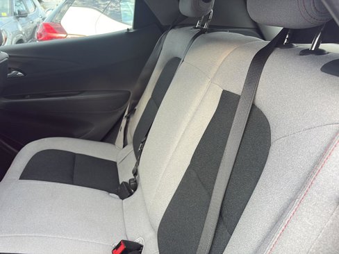 Used 2018 Chevrolet Bolt LT image 10
