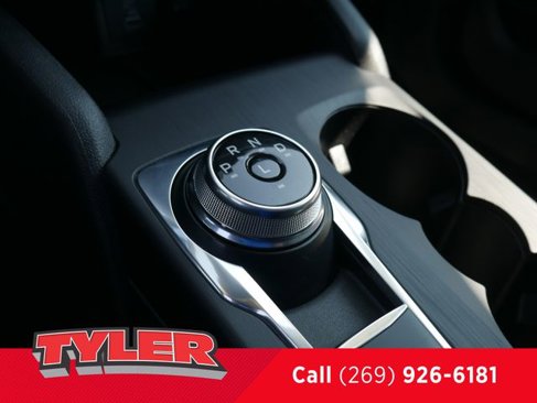 Used 2022 Ford Escape SE w/ Cold Weather Package image 37