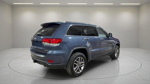 Used 2021 Jeep Grand Cherokee Limited w/ Trailer Tow Group IV image 3