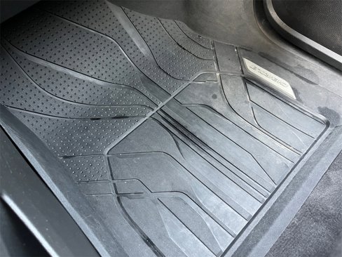 Used 2018 Chevrolet Traverse LT image 20