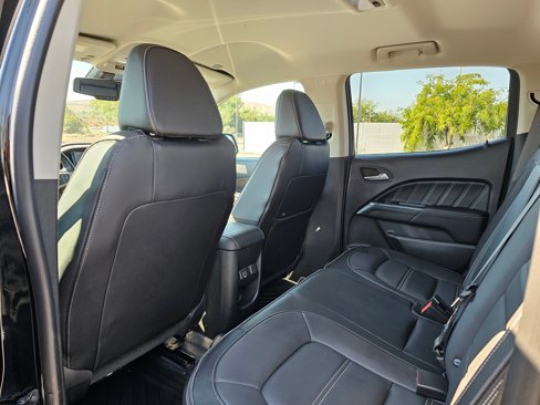 Used 2022 GMC Canyon Denali image 11