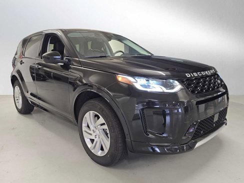 Certified 2025 Land Rover Discovery Sport S image 7