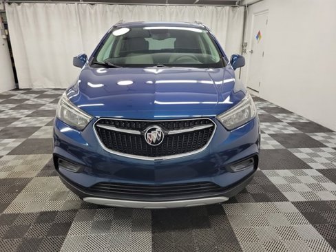 Used 2020 Buick Encore Preferred w/ Safety Package image 2