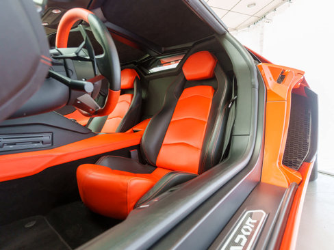 Used 2014 Lamborghini Aventador LP 700-4 image 15
