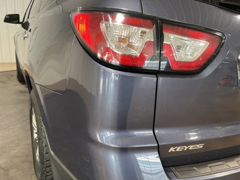Used 2014 Chevrolet Traverse LS image 15