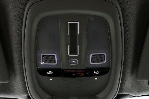 Used 2025 Volvo XC40 B5 Core w/ Protection Package Premier image 22