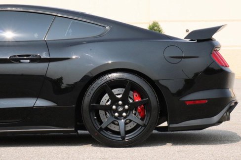 Used 2018 Ford Mustang Shelby GT350R w/ GT350R Equipment Group 920A image 18