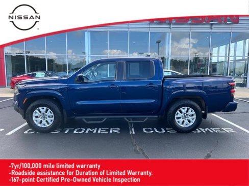 Certified 2022 Nissan Frontier SV image 1