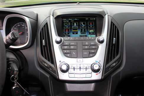 Used 2016 Chevrolet Equinox LS image 24