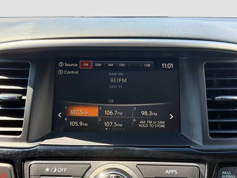 Used 2020 Nissan Pathfinder S image 15