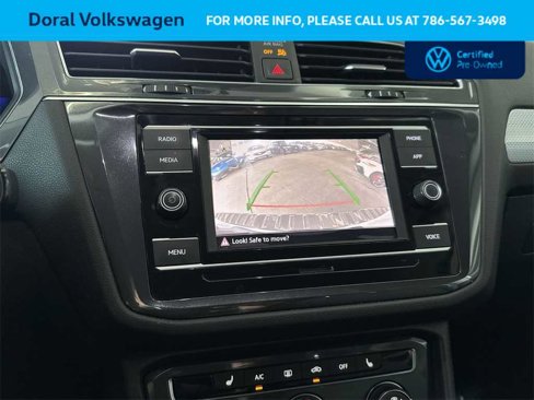 Certified 2022 Volkswagen Tiguan S image 19